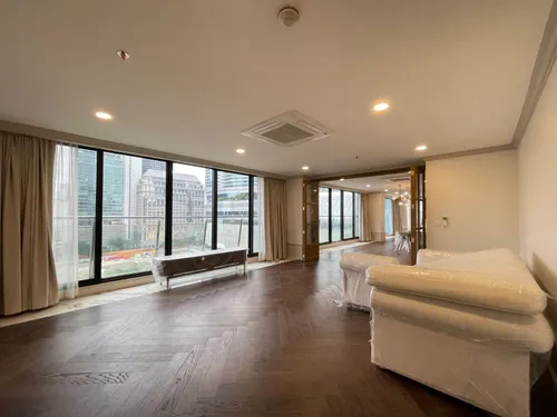 modern-spacious-renovated-3-bedrooms-for-rent-closed-to-bts-chidlom-ak313