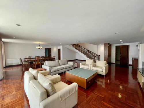 classic-duplex-3-bedrooms-for-rent-closed-to-bts-phrom-phong-ak328
