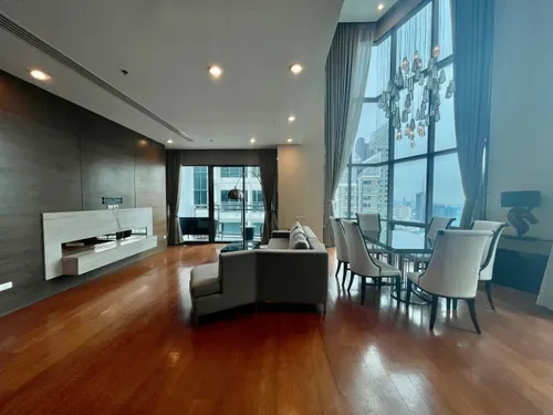 duplex-3-bedrooms-for-rent-closed-to-bts-promphong-ak363