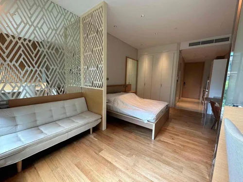 furnished-studio-room-1-bed-1-bathroom-at-sindhorn-residence-near-bts-chidlom-ak381