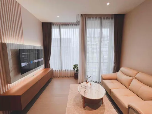 brand-new-1-bedroom-1-bathroom-for-rent-at-the-esse-asoke-ak461
