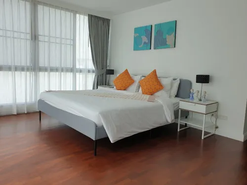 pet-friendly-residences-in-sathorn-for-rent-ak518