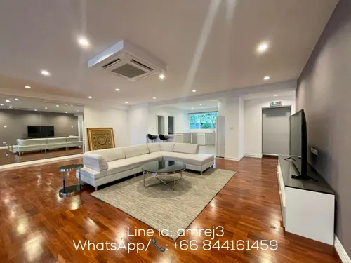 spacious-pet-friendly-3-bedroom-unit-in-thonglor-ak545