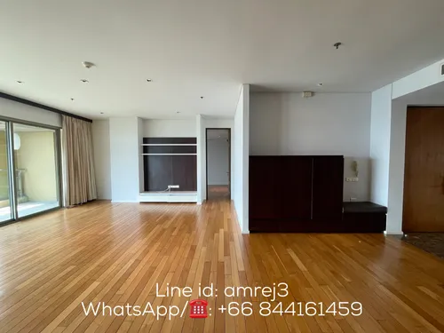 pet-friendly-3-bedrooms-near-bts-asoke-with-lake-view-ak565