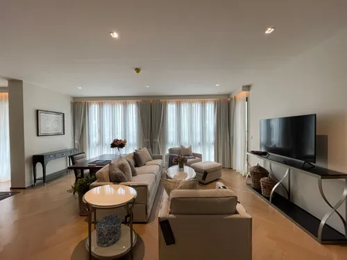 2-luxury-bedroom-for-rent-in-ekamai-ak566