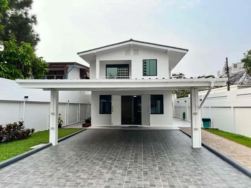 newly-renovated-detached-house-in-ari-ak58