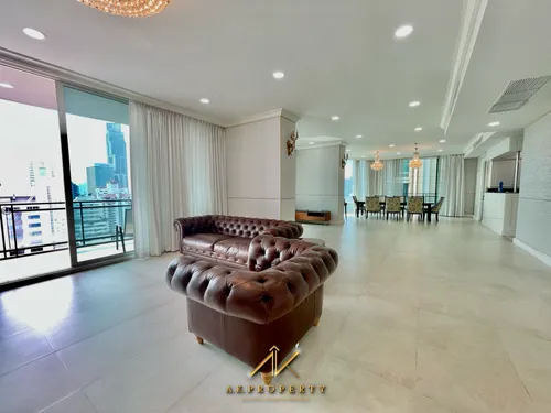luxury-penthouse-4-bedrooms-with-a-city-view-for-rent-and-sale-ak628