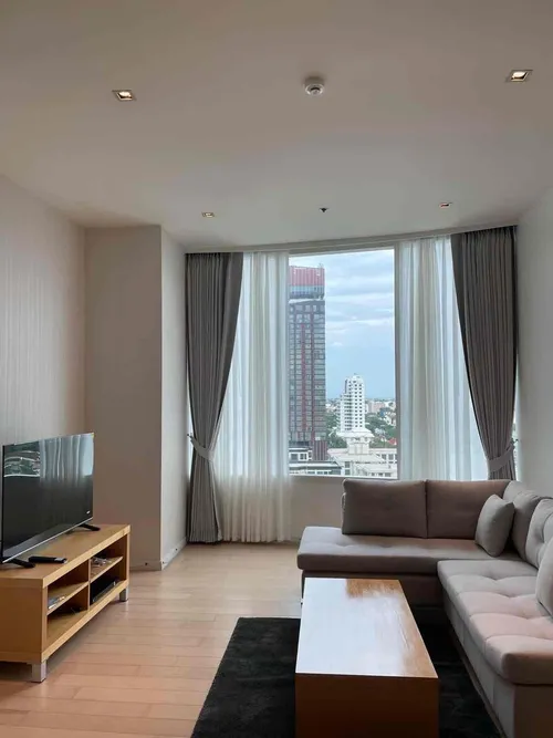 newly-renovated-2-bedrooms-1-bathroom-condo-at-thonglor-area-ak694
