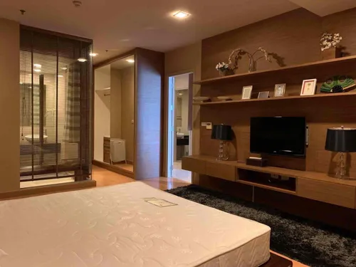 beautifully-furnished-2-bedrooms-2-bathrooms-condo-at-bts-ekkamai-very-convenient-ak698