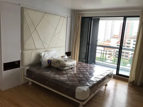 3-spacious-bedroom-for-sale-closed-to-bts-promphong-ak710