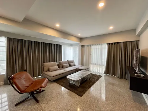 renovated-3-bedrooms-townhouse-for-rent-closed-to-bts-promphong-and-benchasiri-park-ak739