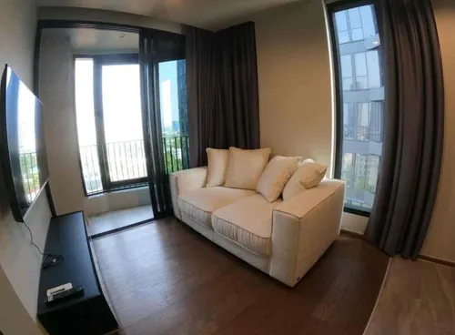 2-bedrooms-1-bathroom-with-bathtub-near-bts-thonglor-at-ideo-q-sukhumvit-36-ak75