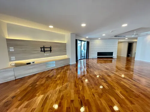 rare-penthouse-4-bedrooms-apartment-for-rent-closed-to-bts-asoke-ak92