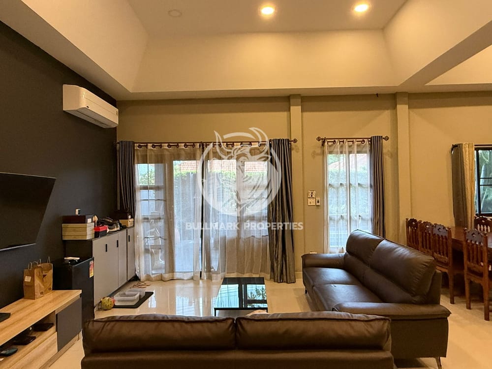3-bedrooms-house-with-private-swimming-pool-for-sale-at-ekamongkol-village-chaiyaphruek-4-bmh1875