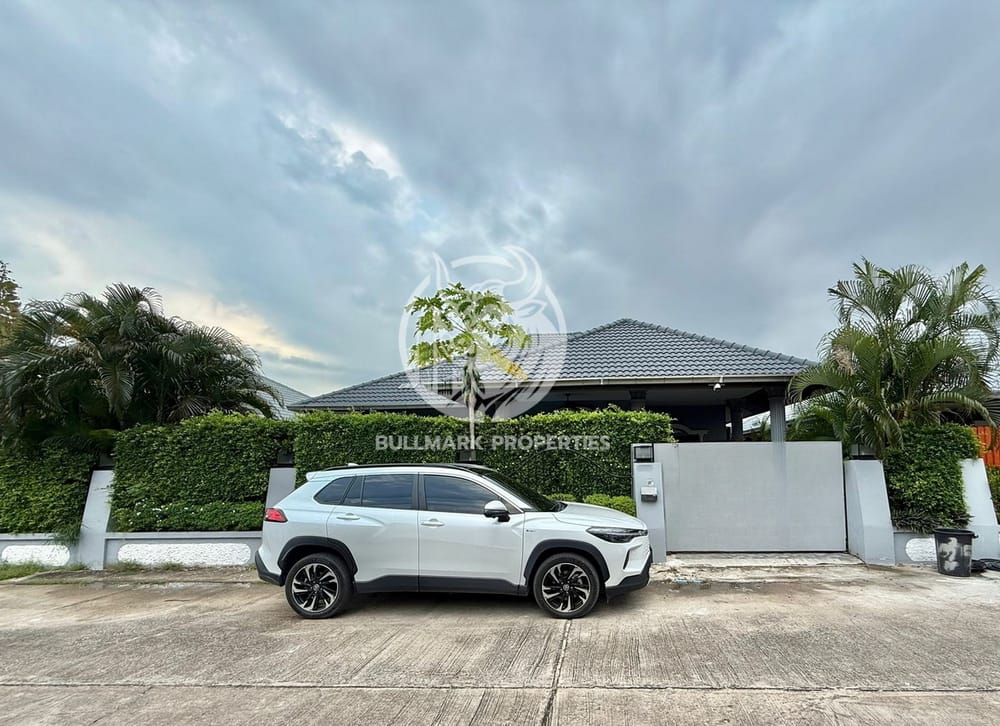 3-bedrooms-house-with-private-swimming-pool-for-sale-at-ekamongkol-village-chaiyaphruek-4-bmh1875