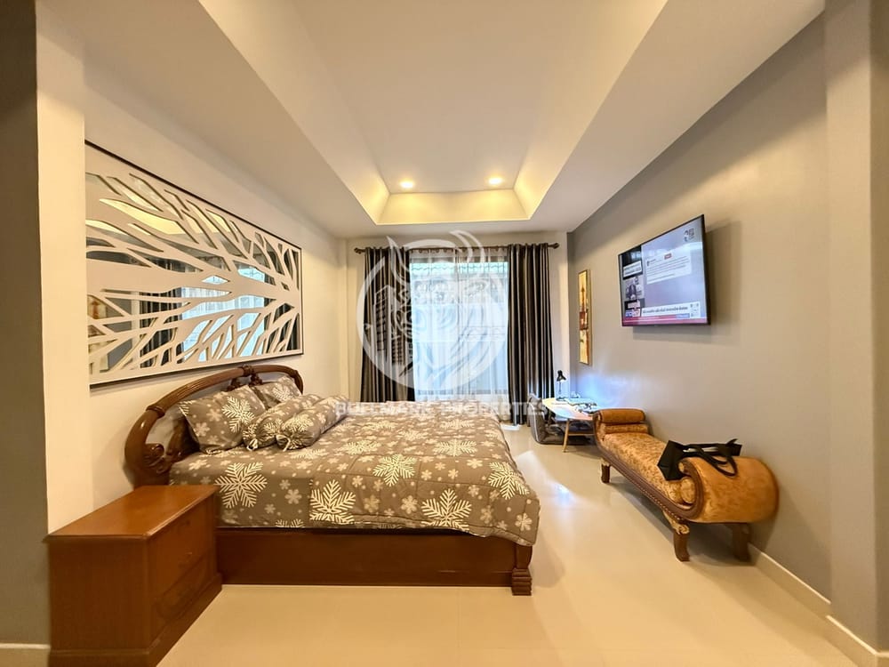 3-bedrooms-house-with-private-swimming-pool-for-sale-at-ekamongkol-village-chaiyaphruek-4-bmh1875