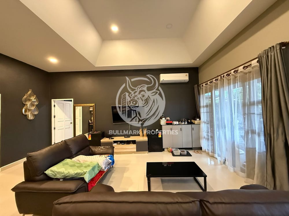 3-bedrooms-house-with-private-swimming-pool-for-sale-at-ekamongkol-village-chaiyaphruek-4-bmh1875
