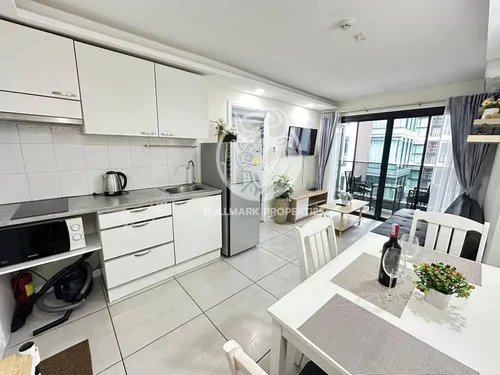 pet-friendly-1-bedroom-condo-for-rent-in-siam-oriental-tropical-garden-pratumnak-bmc1887