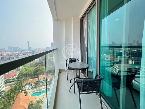 city-view-condo-for-rent-at-the-peak-towers-pratumnak-pattaya-bmc1028