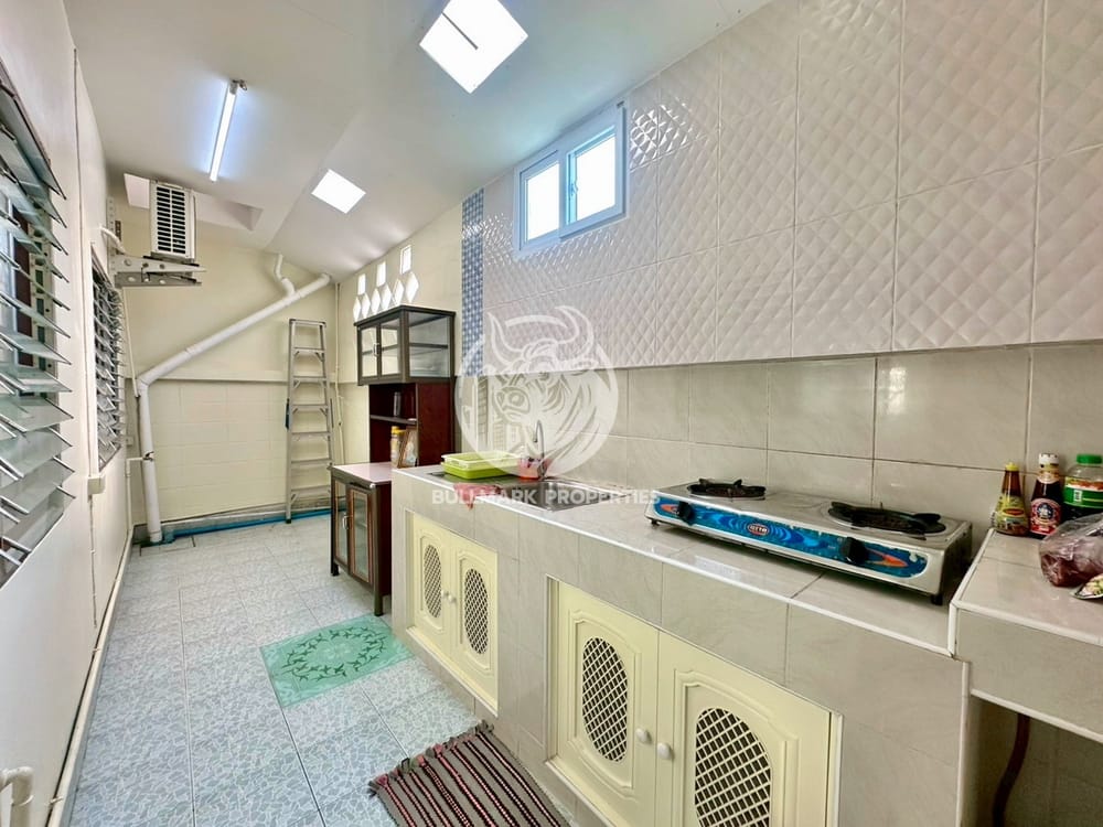2-bedroom-house-for-rent-in-eakmongkol-village-4-east-pattaya-with-city-views-bmh1877
