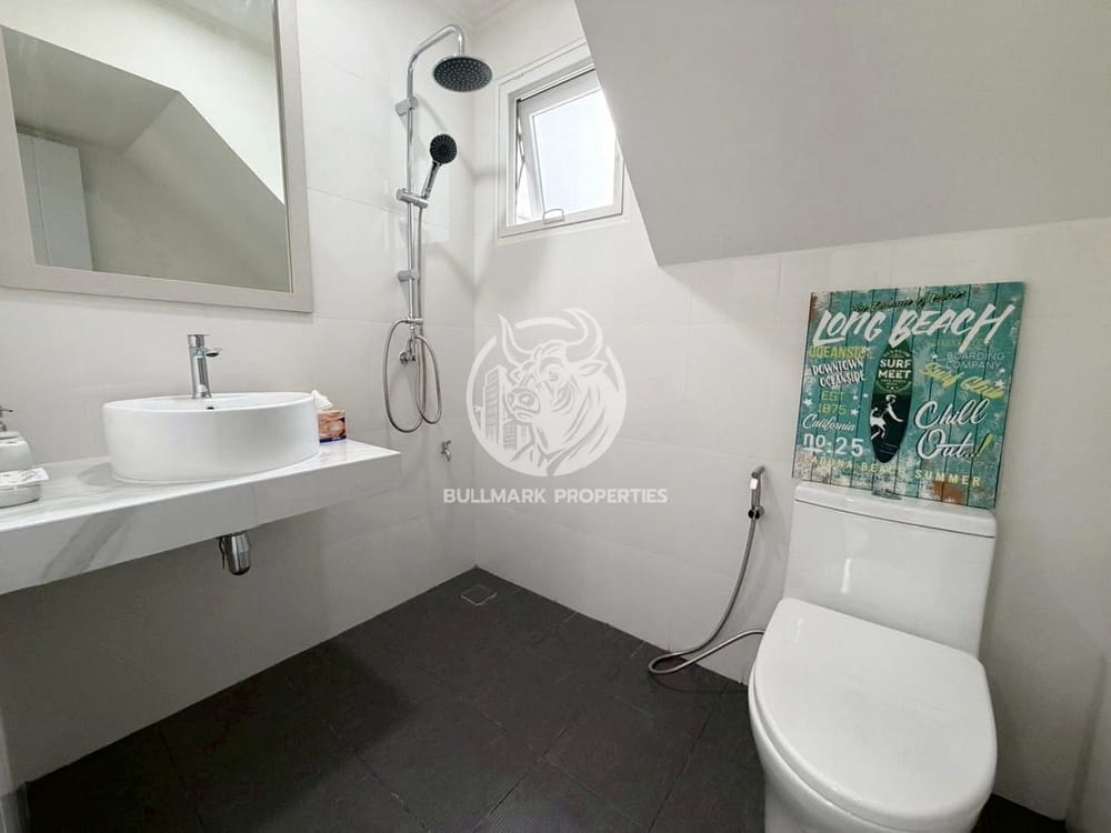 modern-3-bedroom-house-for-sale-in-supalai-primo-pattaya-east-pattaya-bmh1878