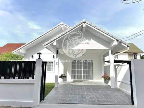 detached-house-3-bedroom-for-sale-in-east-pattaya-bmh1931