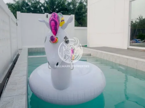 modern-3-bedroom-pool-villa-for-rent-in-huay-yai-great-value-and-close-to-attractions-bmh1944