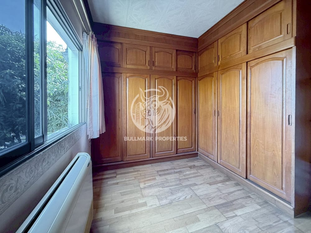 spacious-5-bedroom-house-for-sale-in-east-pattaya-bmh1984