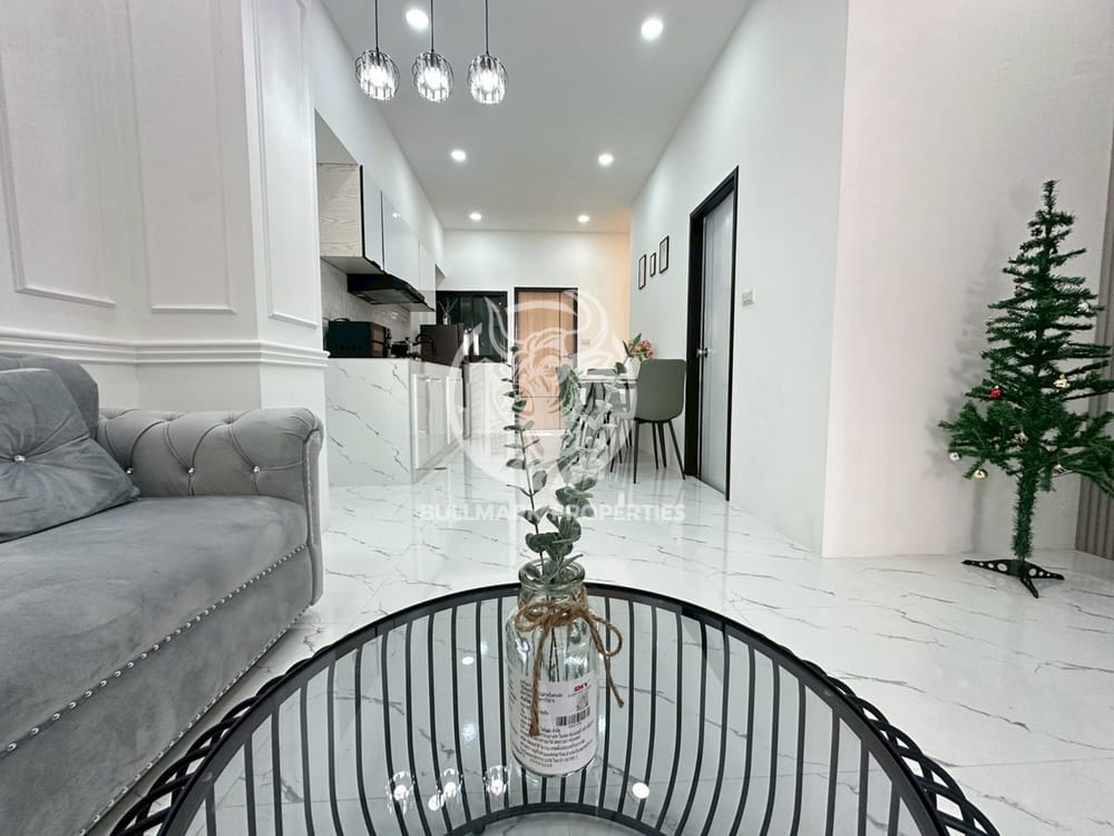 3-bedroom-townhouse-for-rent-at-nern-plub-wan-great-area-great-value-bmh1985