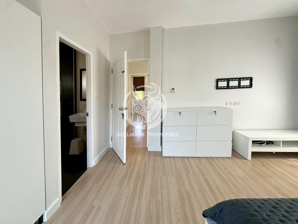 3-bedroom-house-for-rent-in-the-pattalet-east-pattaya-city-view-bmh1986