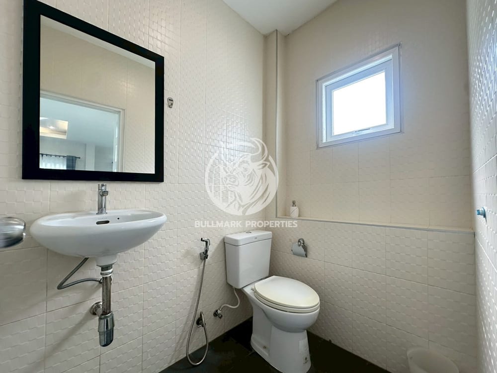 3-bedroom-house-for-rent-in-the-pattalet-east-pattaya-city-view-bmh1986