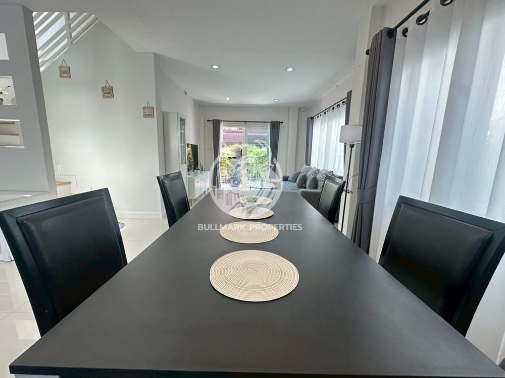 3-bedroom-house-for-rent-in-the-pattalet-east-pattaya-city-view-bmh1986