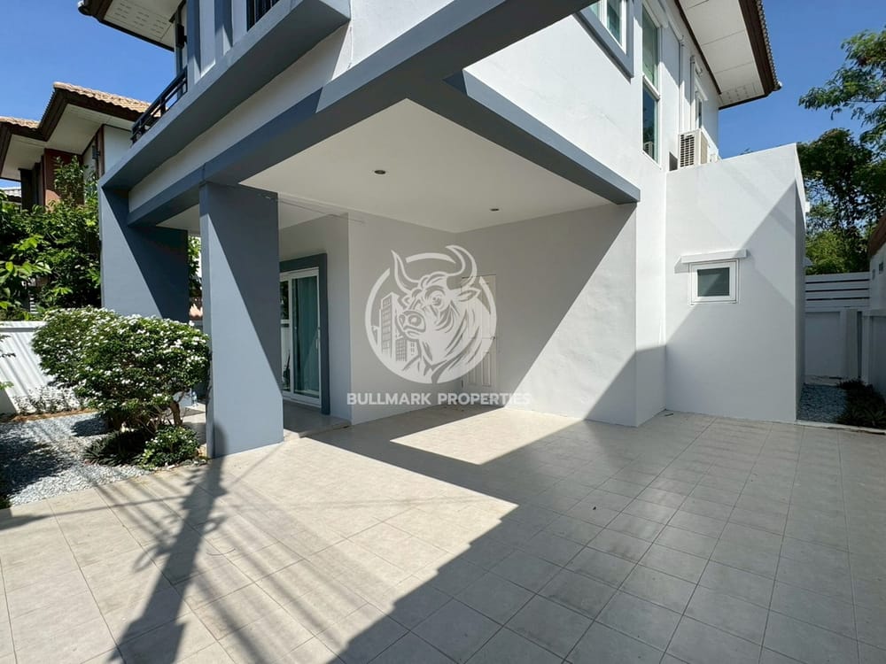 3-bedroom-house-for-rent-in-the-pattalet-east-pattaya-city-view-bmh1986