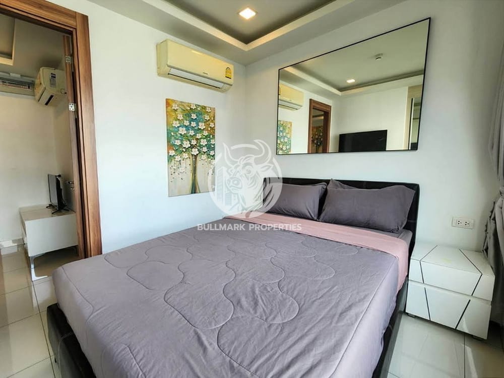 for-sale-1-bedroom-condo-at-arcadia-beach-resort-pattaya-bmc1987