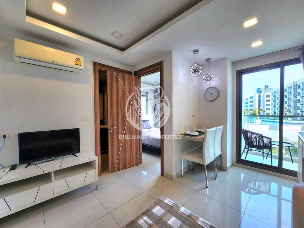 for-sale-1-bedroom-condo-at-arcadia-beach-resort-pattaya-bmc1987