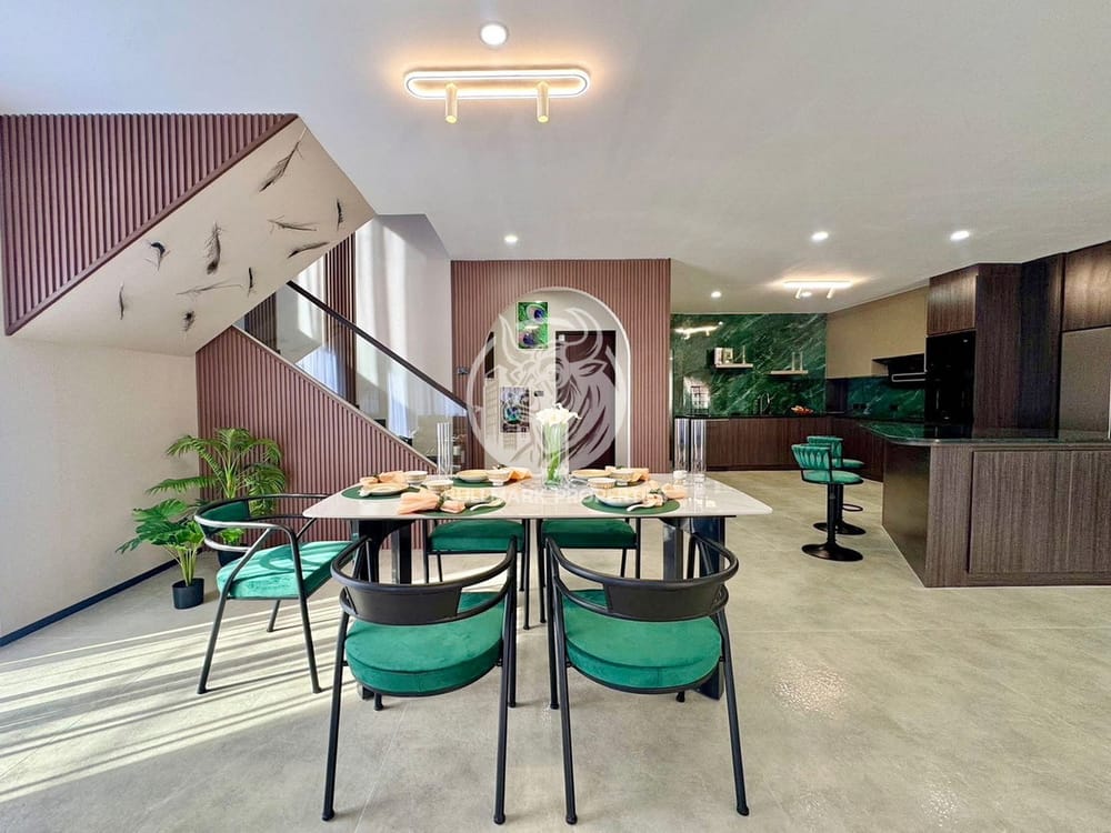 spacious-5-bedroom-pool-villa-in-country-club-villa-east-pattaya-bmh1992