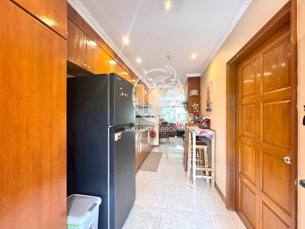 pool-view-1-bedroom-condo-for-rent-in-executive-residence-iii-pratumnak-pattaya-bmc1993