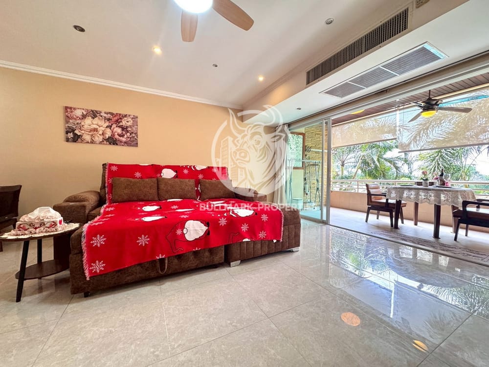 pool-view-1-bedroom-condo-for-rent-in-executive-residence-iii-pratumnak-pattaya-bmc1993