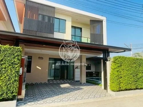 spacious-4-bedroom-house-with-city-view-for-sale-in-east-pattaya-bmh2018