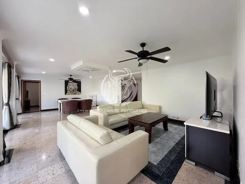 spacious-4-bedroom-condo-for-rent-at-monte-carlo-pratumnak-pattaya-with-city-views-bmc2047