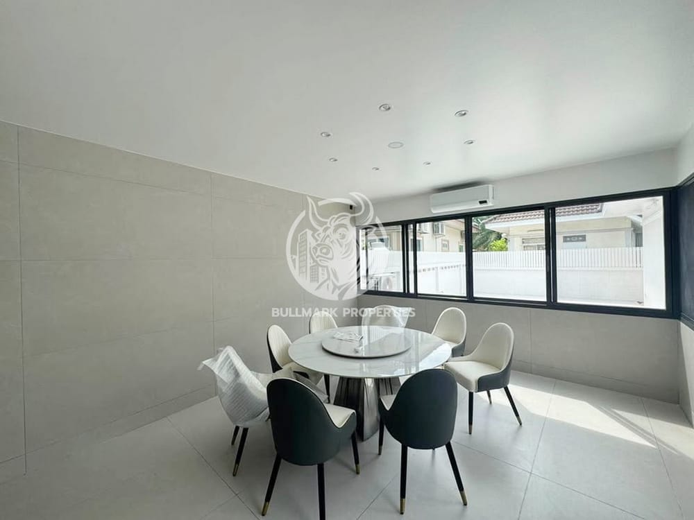 spacious-3-bedroom-house-for-sale-in-pmc-home-village-1-east-pattaya-bmh2072