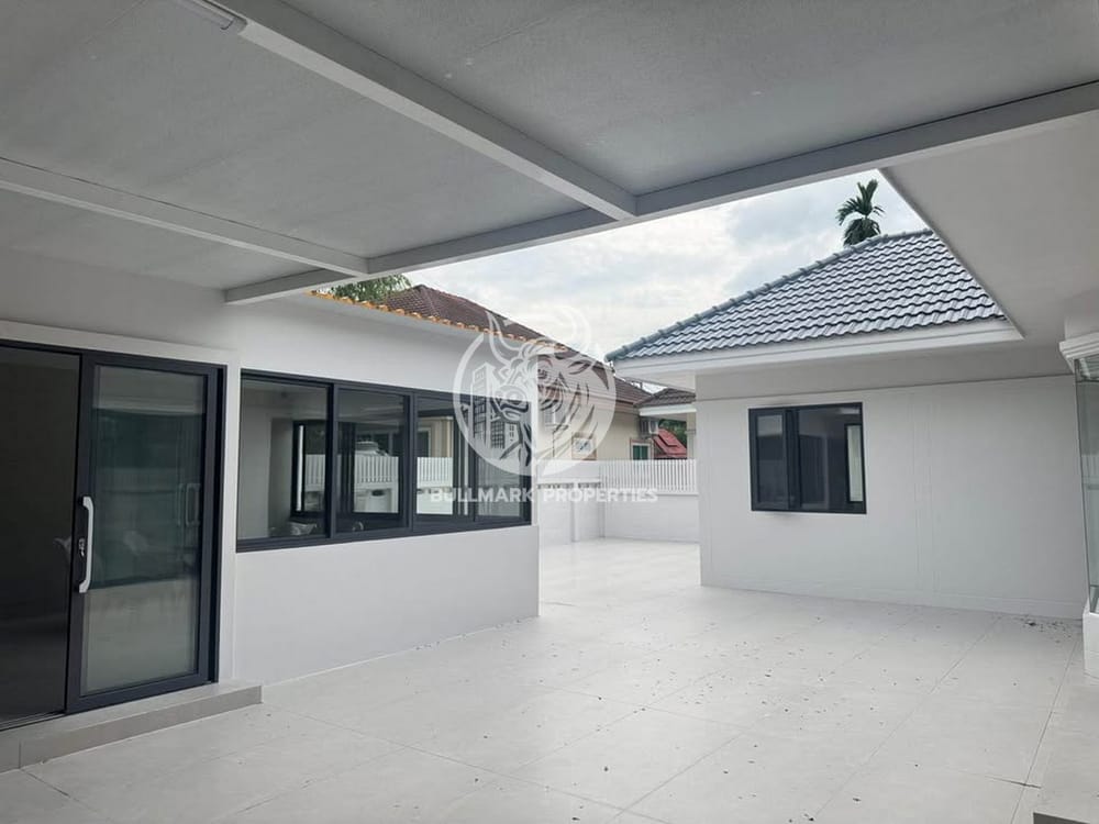 spacious-3-bedroom-house-for-sale-in-pmc-home-village-1-east-pattaya-bmh2072