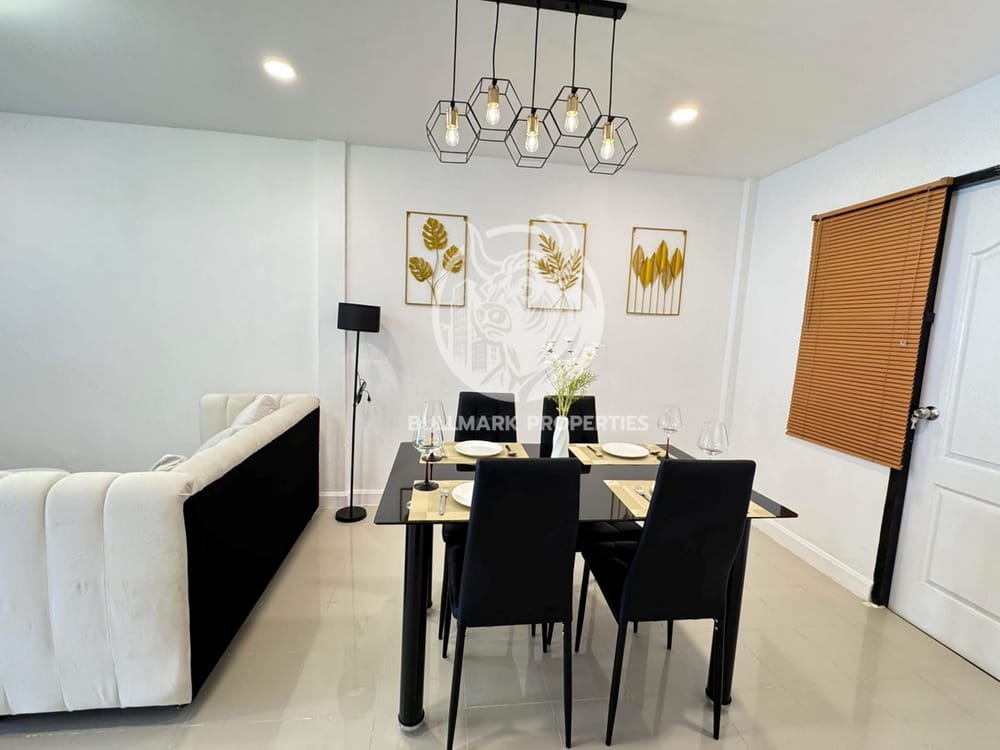 2-bedroom-house-for-sale-in-pattaya-park-hill-1-bang-lamung-bmh2073