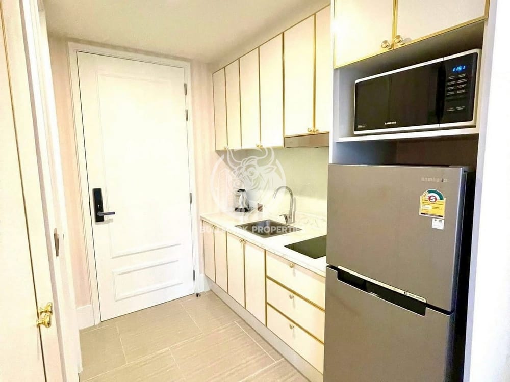 for-rent-studio-at-grand-florida-beachfront-condo-resort-na-jomtien-pattaya-bmc2078