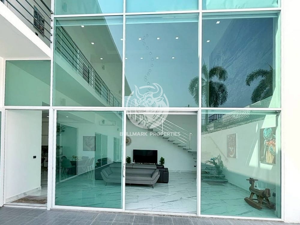 spacious-6-bedroom-pool-villa-for-sale-and-rent-in-pratumnak-pattaya-bmh2079