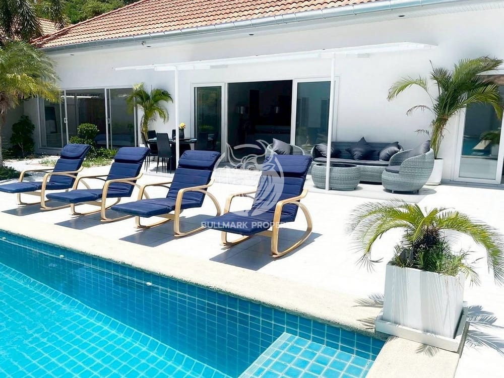 spacious-12-bedroom-pool-villa-for-sale-and-rent-in-pratumnak-pattaya-bmh2080
