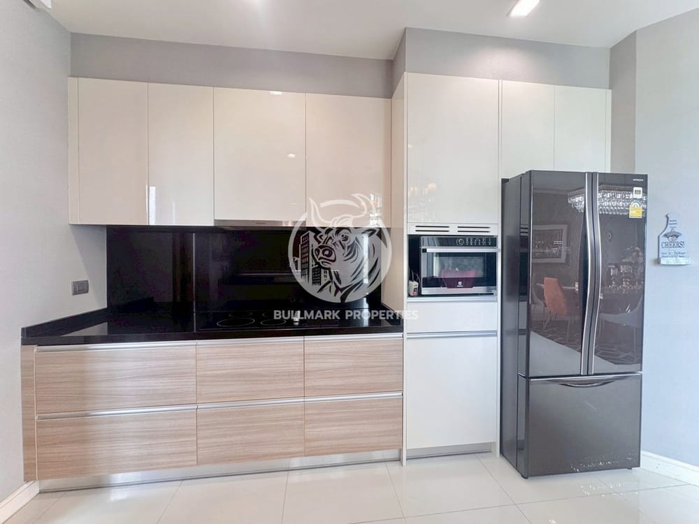 sea-view-3-bedroom-condo-for-sale-and-rent-at-reflection-jomtien-beach-pattaya-bmc2081