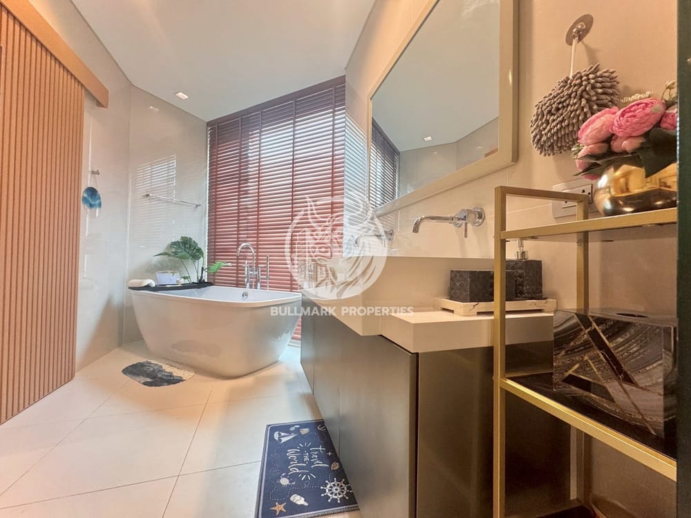 sea-view-3-bedroom-condo-for-sale-and-rent-at-reflection-jomtien-beach-pattaya-bmc2081