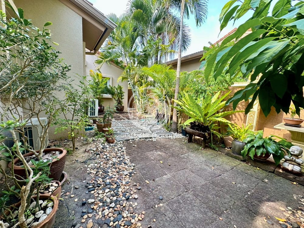 3-bedroom-house-for-rent-in-silk-road-place-east-pattaya-city-view-bmh2068