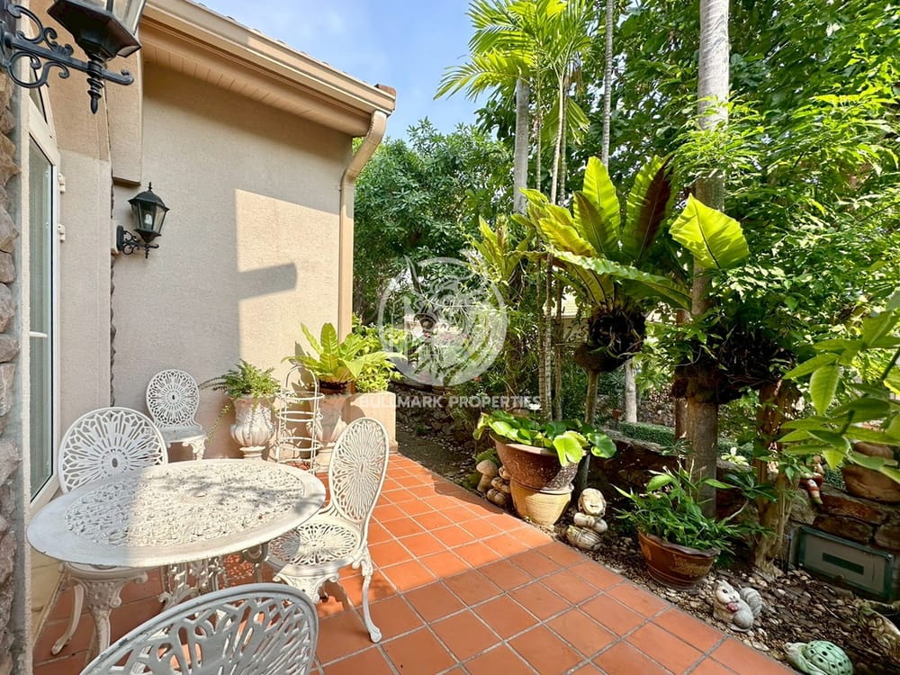 3-bedroom-house-for-rent-in-silk-road-place-east-pattaya-city-view-bmh2068